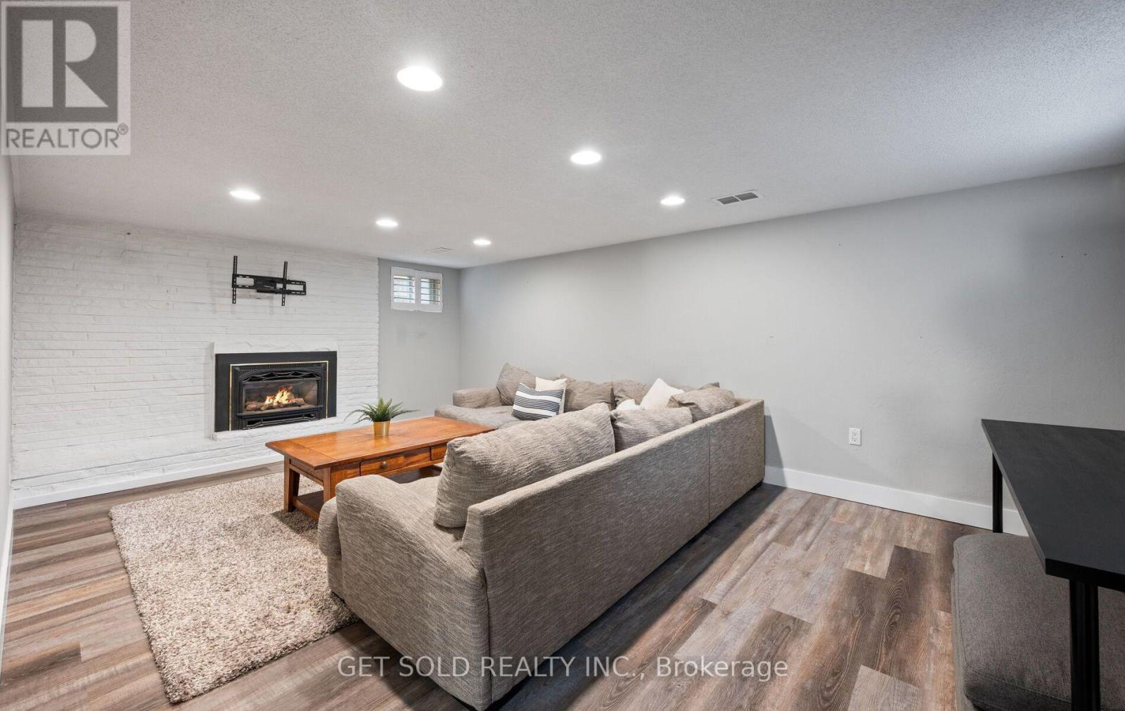 136 Prince George Drive Property Photo 25