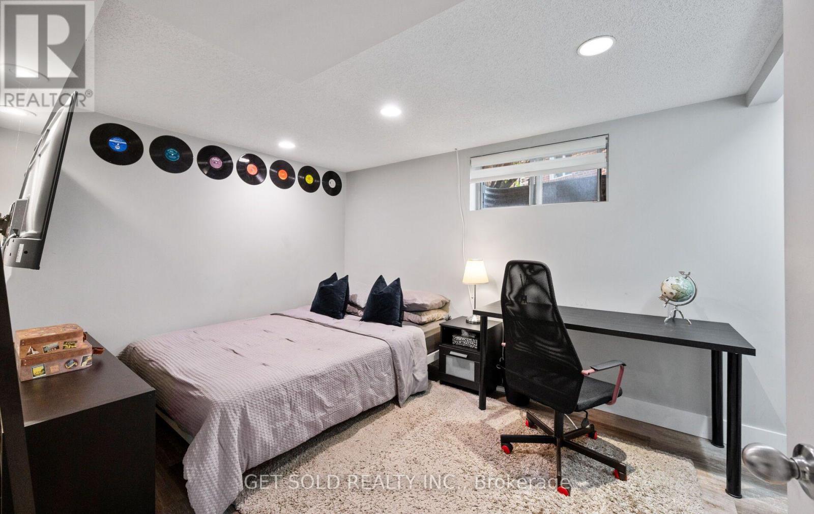 136 Prince George Drive Property Photo 30