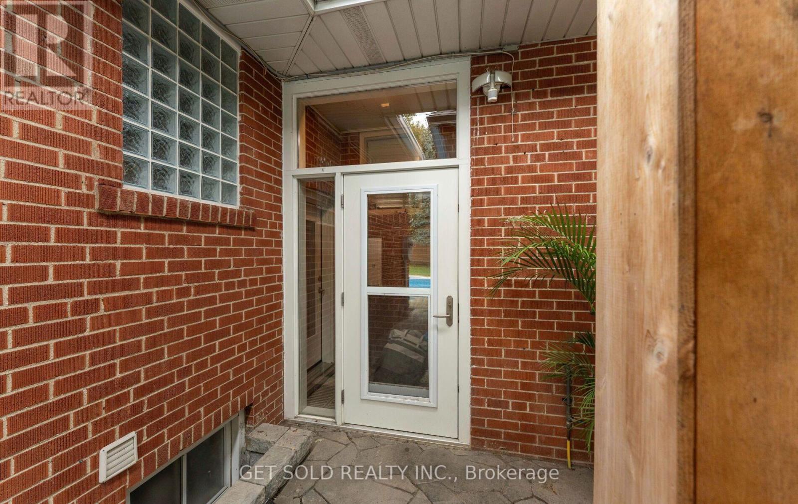 136 Prince George Drive Property Photo 37