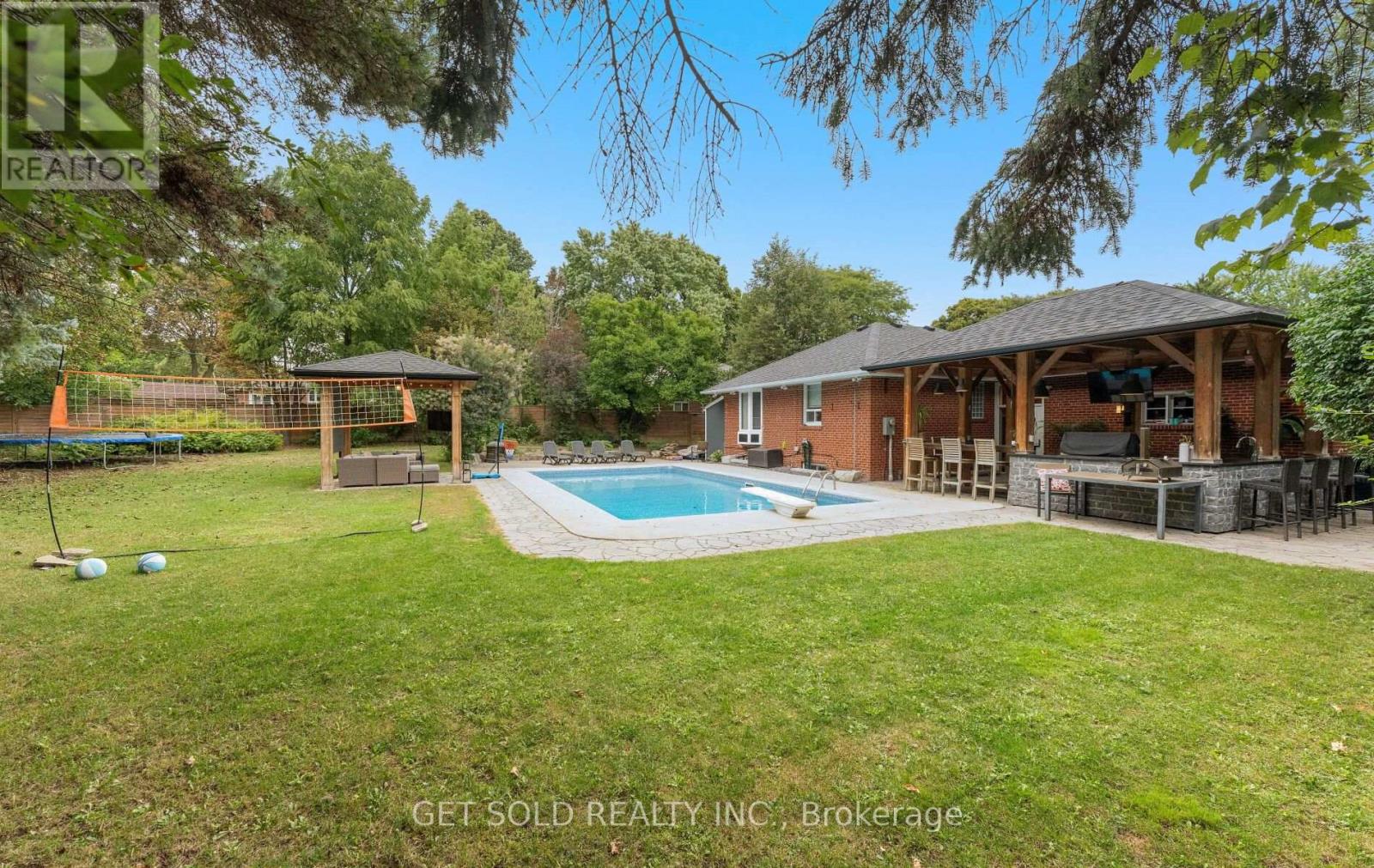 136 Prince George Drive Property Photo 42