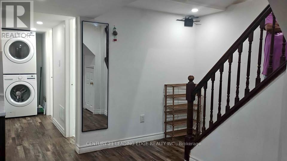 Bsmt - 8 Morton Way Property Photo 1