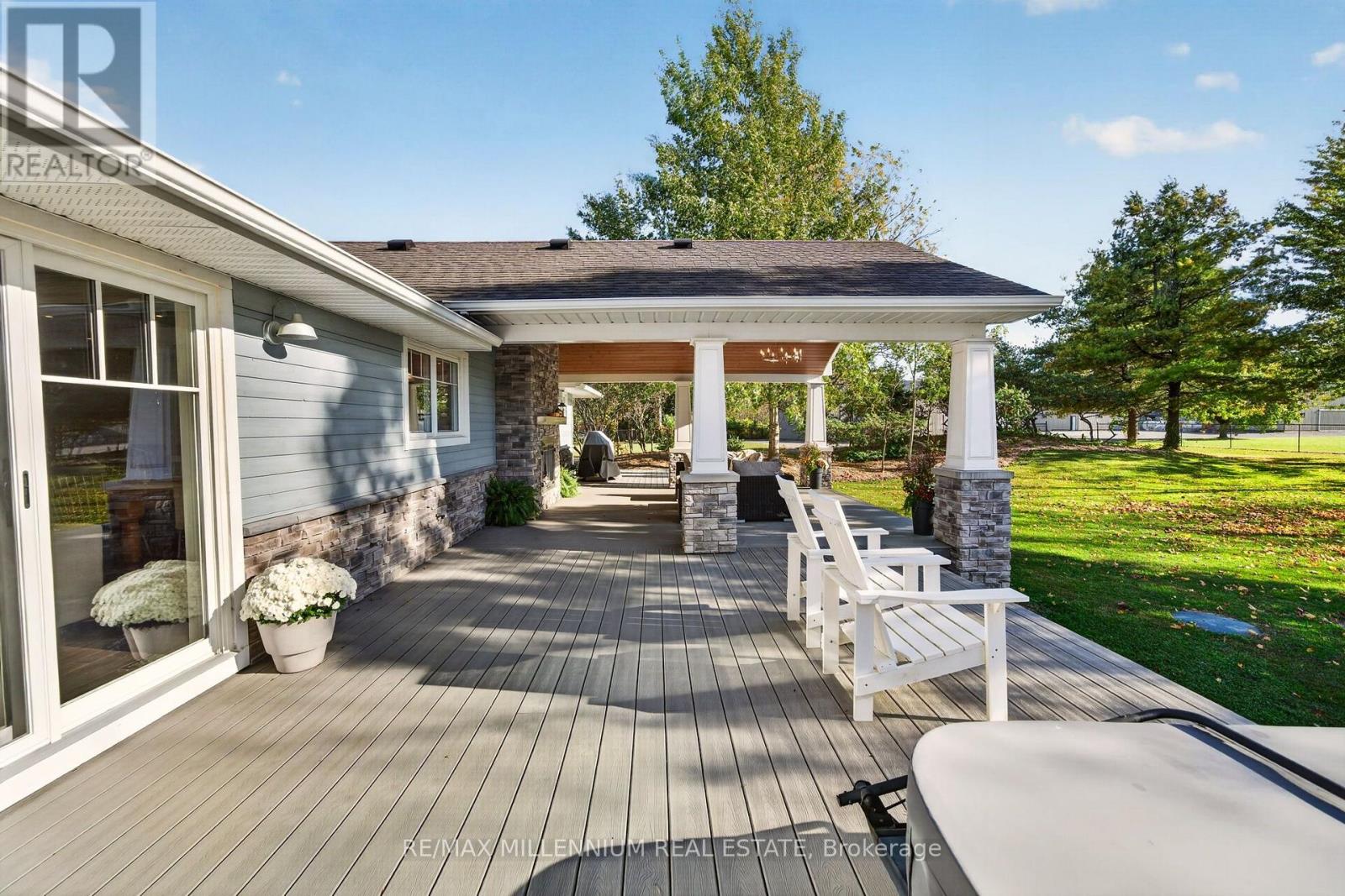 7196 Mcniven Road Property Photo 25