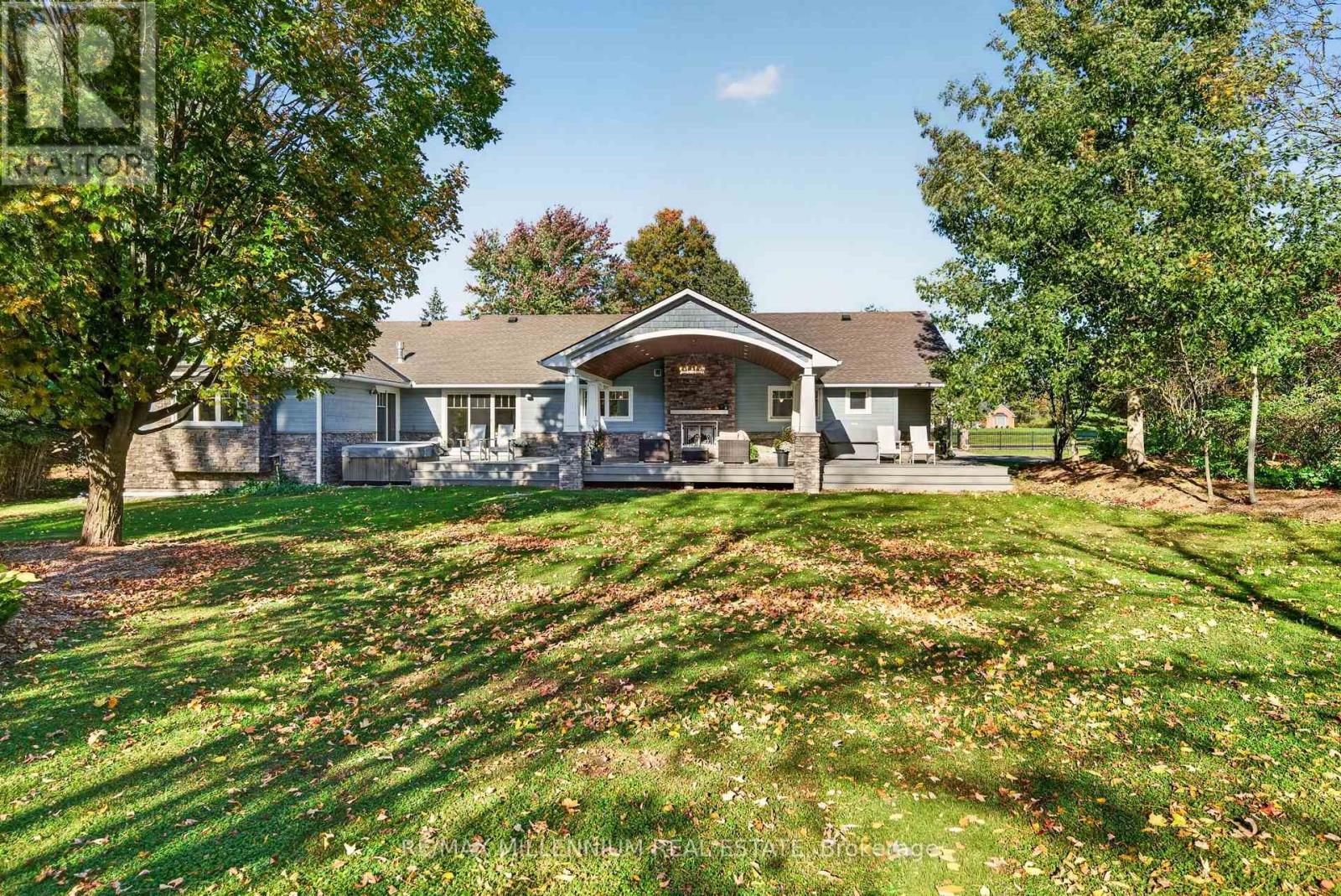 7196 Mcniven Road Property Photo 28