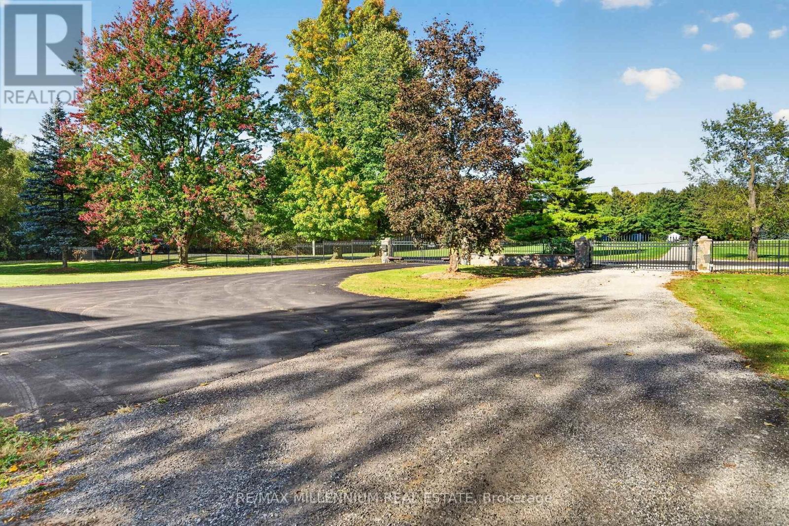 7196 Mcniven Road Property Photo 31