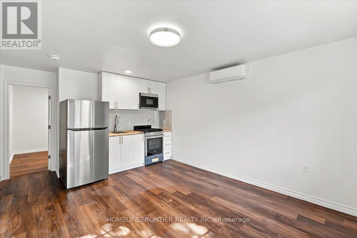 UNIT 3 - 99 REGENT ROAD Property Photo 1