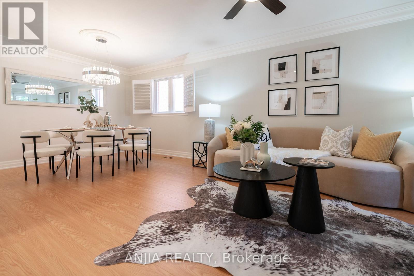 2410 Eden Valley Drive Property Photo 2