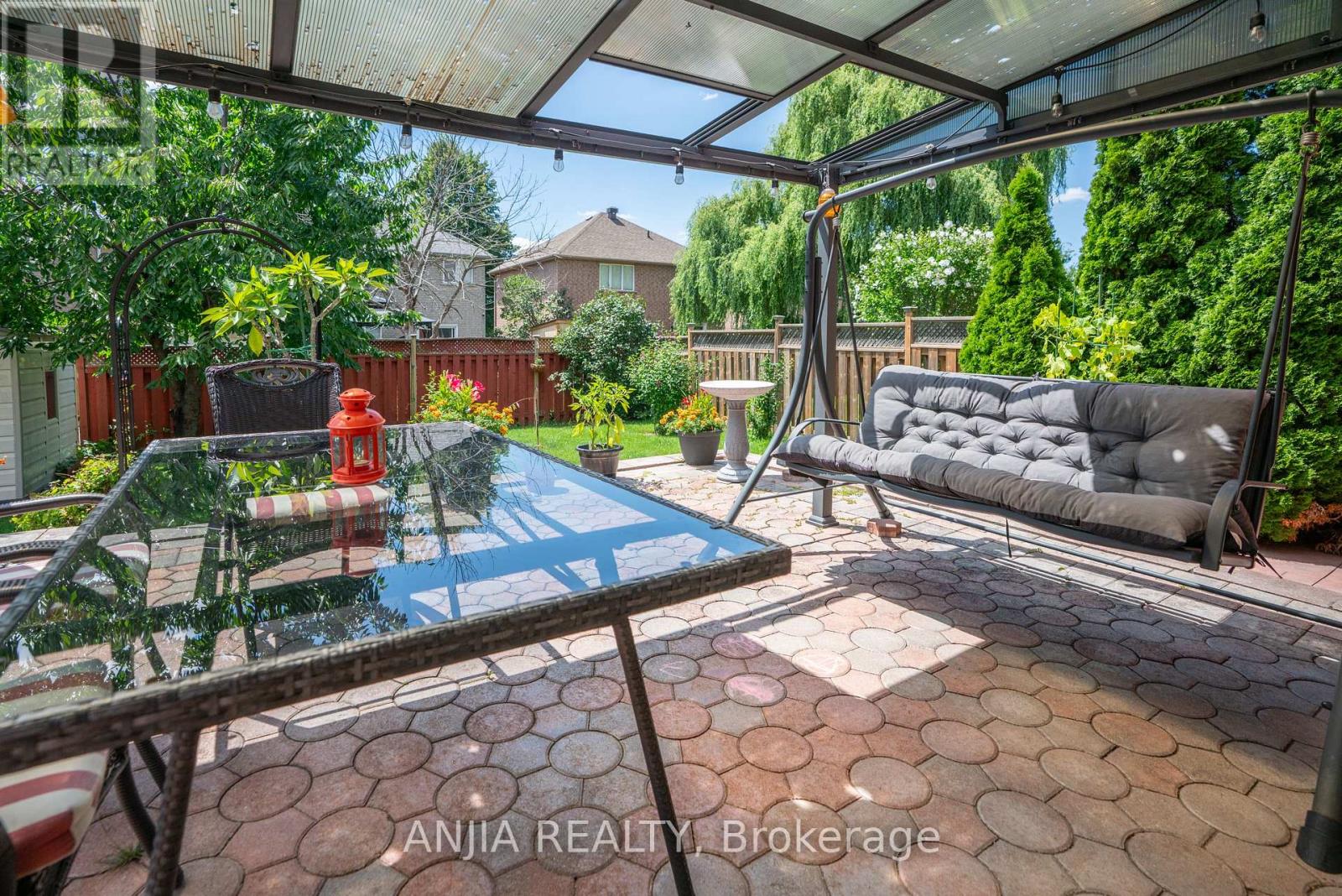 2410 Eden Valley Drive Property Photo 36