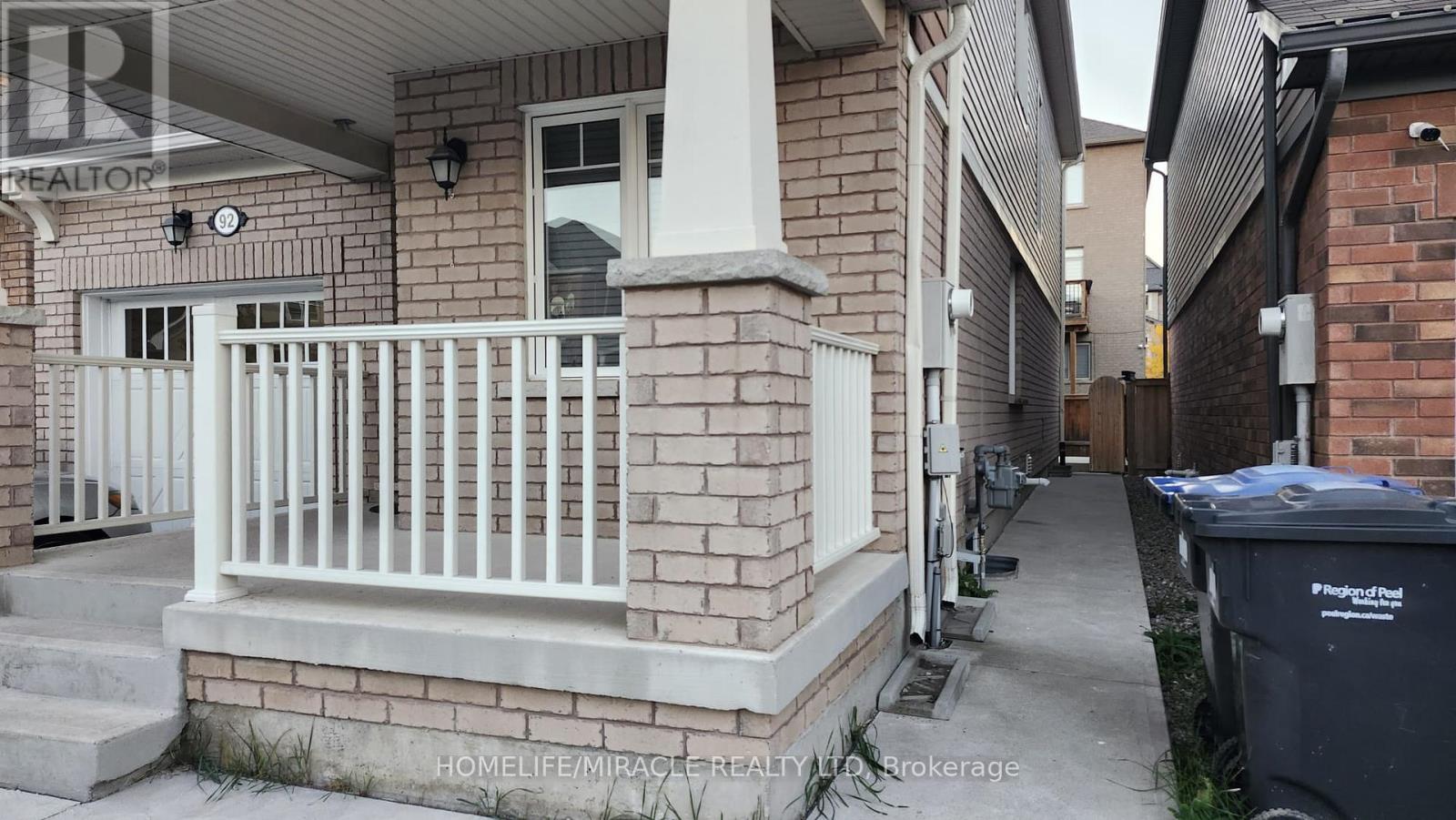 92 Stedford Crescent Property Photo 1