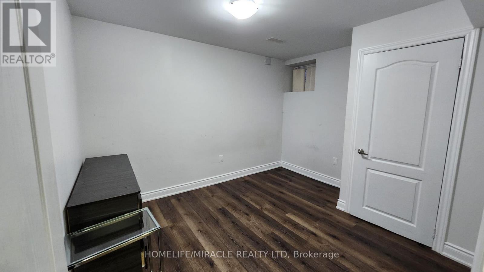 92 Stedford Crescent Property Photo 7
