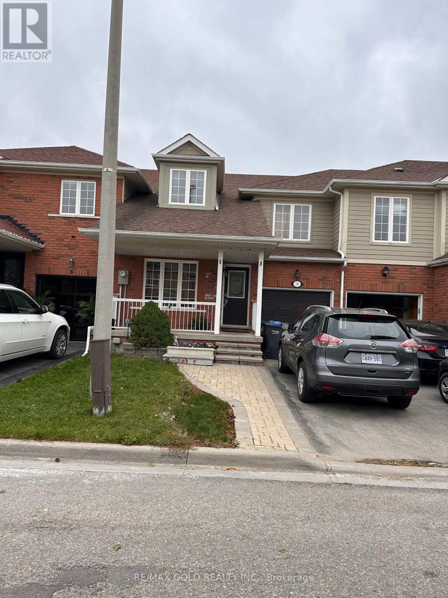 10 Irene Crescent Property Photo 2