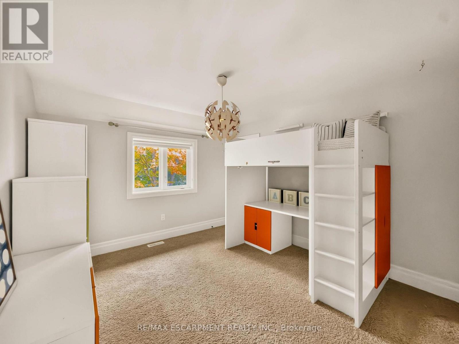 991 Glenwood Avenue Property Photo 32