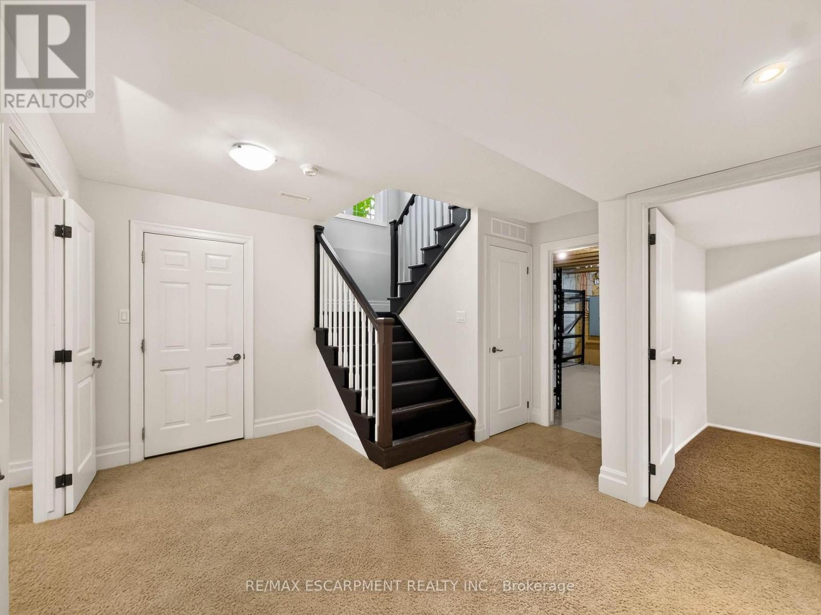 991 Glenwood Avenue Property Photo 34