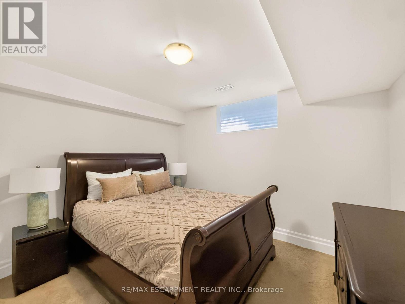 991 Glenwood Avenue Property Photo 38