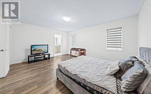1227 Mulroney Heights Property Photo 13