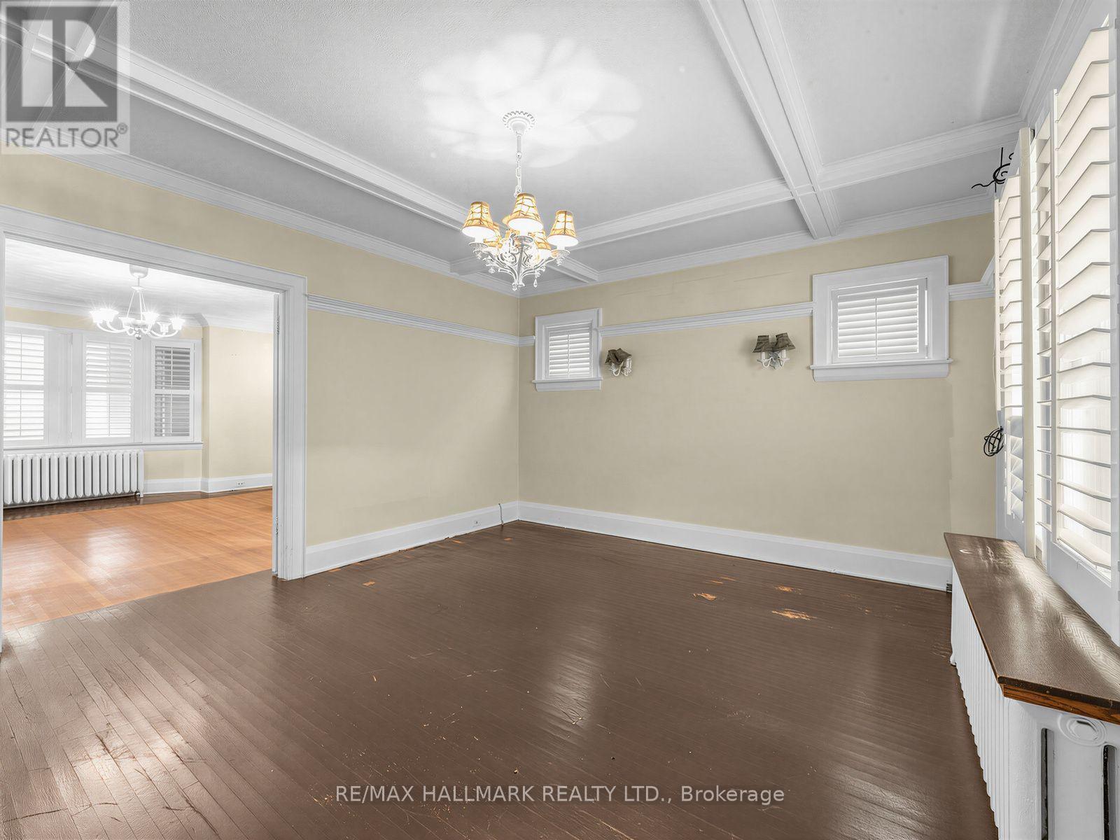 7 Humberview Crescent Property Photo 12