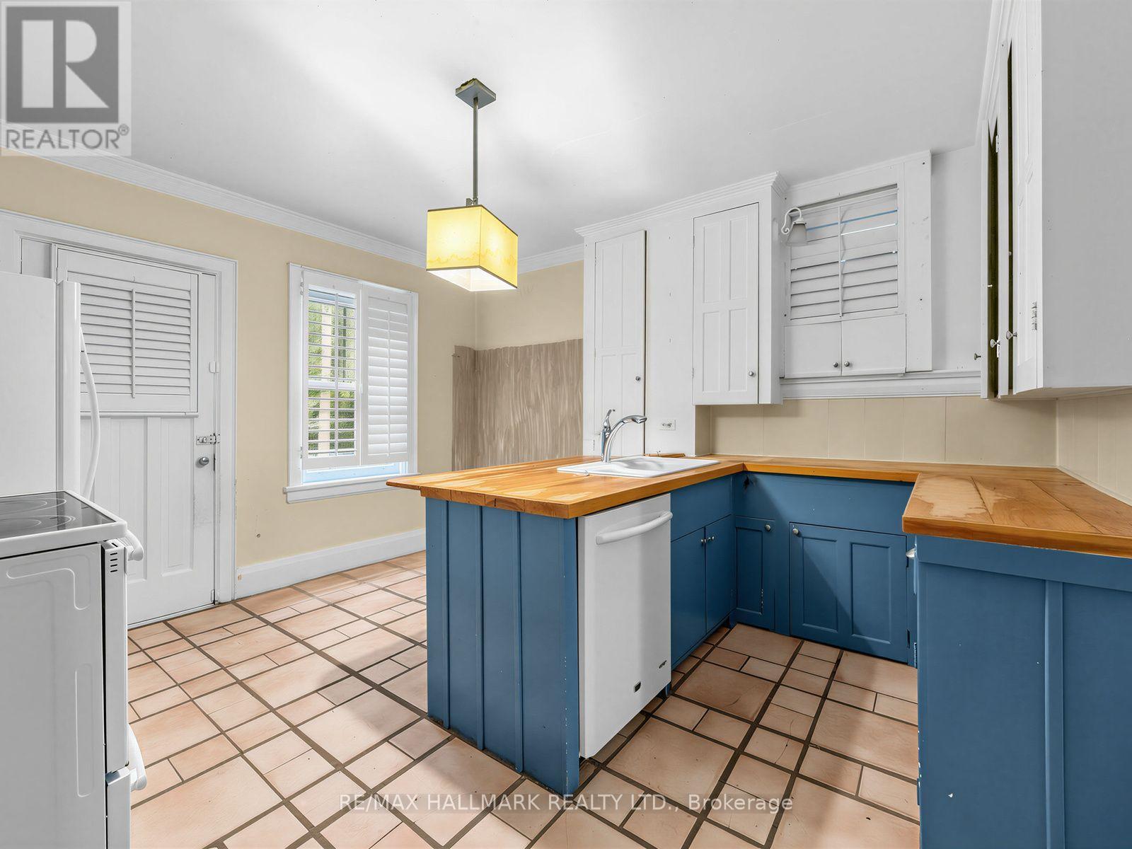 7 Humberview Crescent Property Photo 13