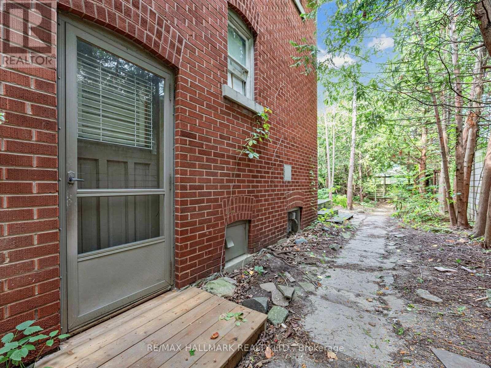 7 Humberview Crescent Property Photo 35