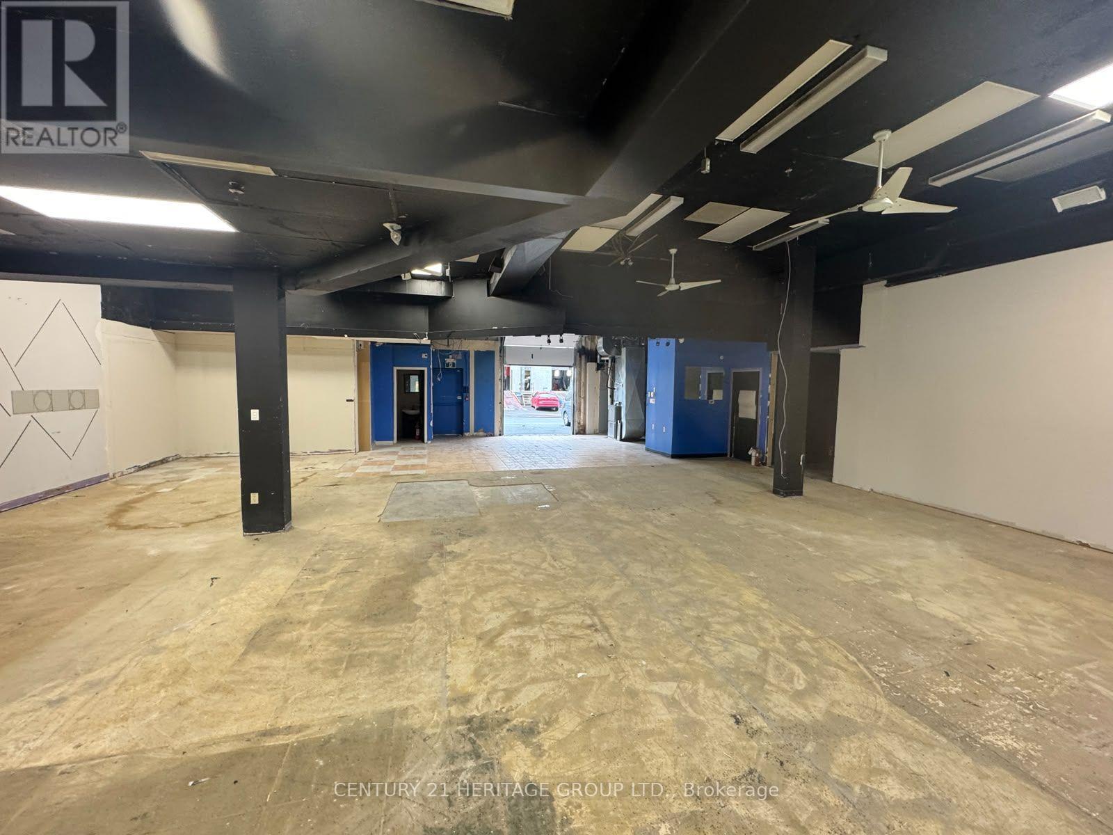 5 - 4544 Dufferin Street Property Photo 10