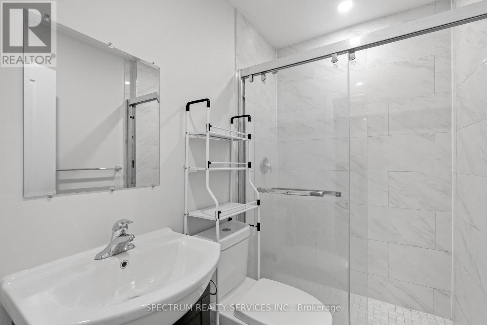 11 Vimy Avenue Property Photo 14