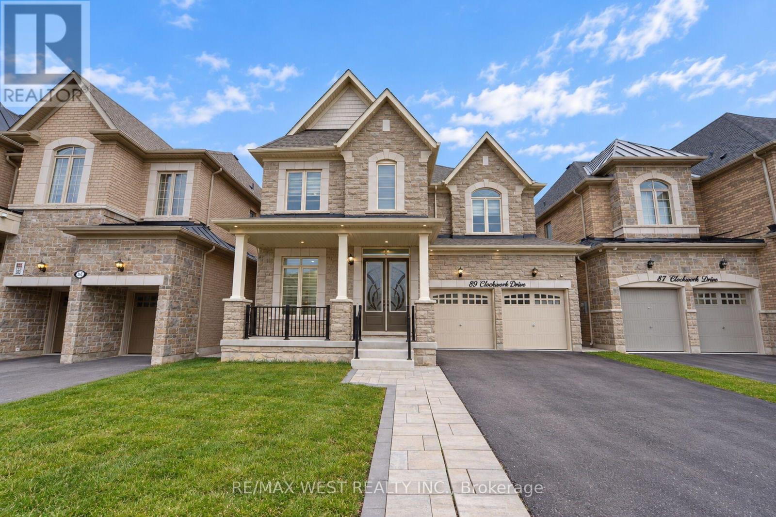 89 Clockwork Drive Property Photo 3