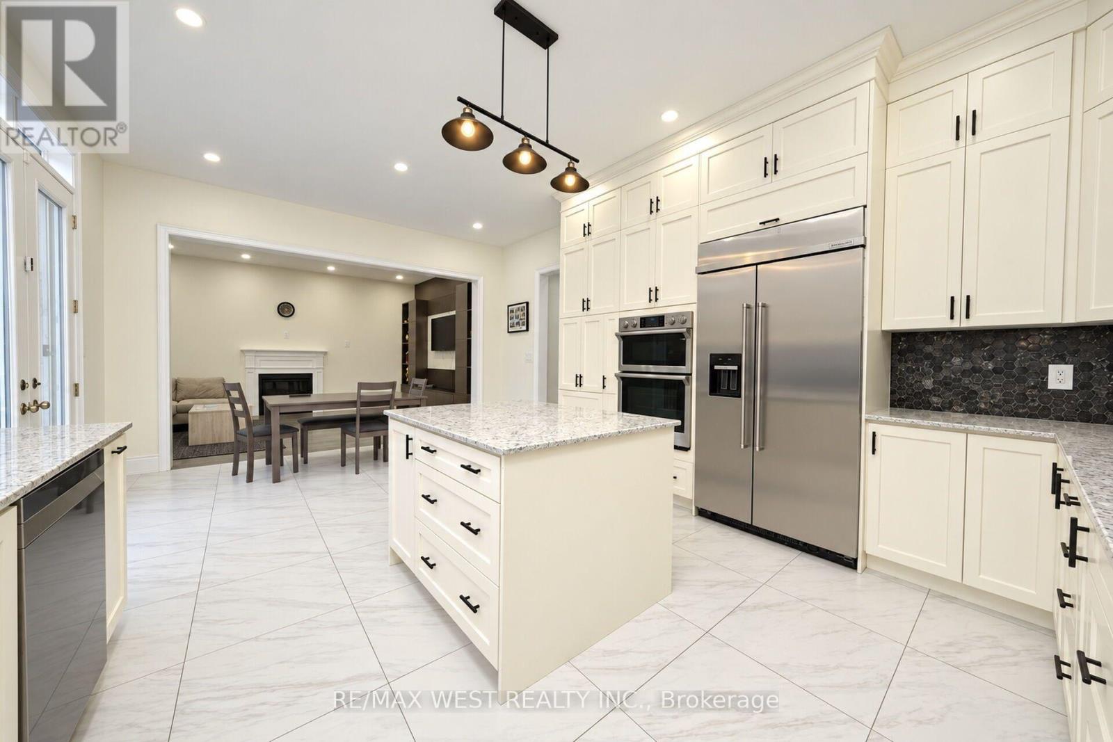 89 Clockwork Drive Property Photo 14