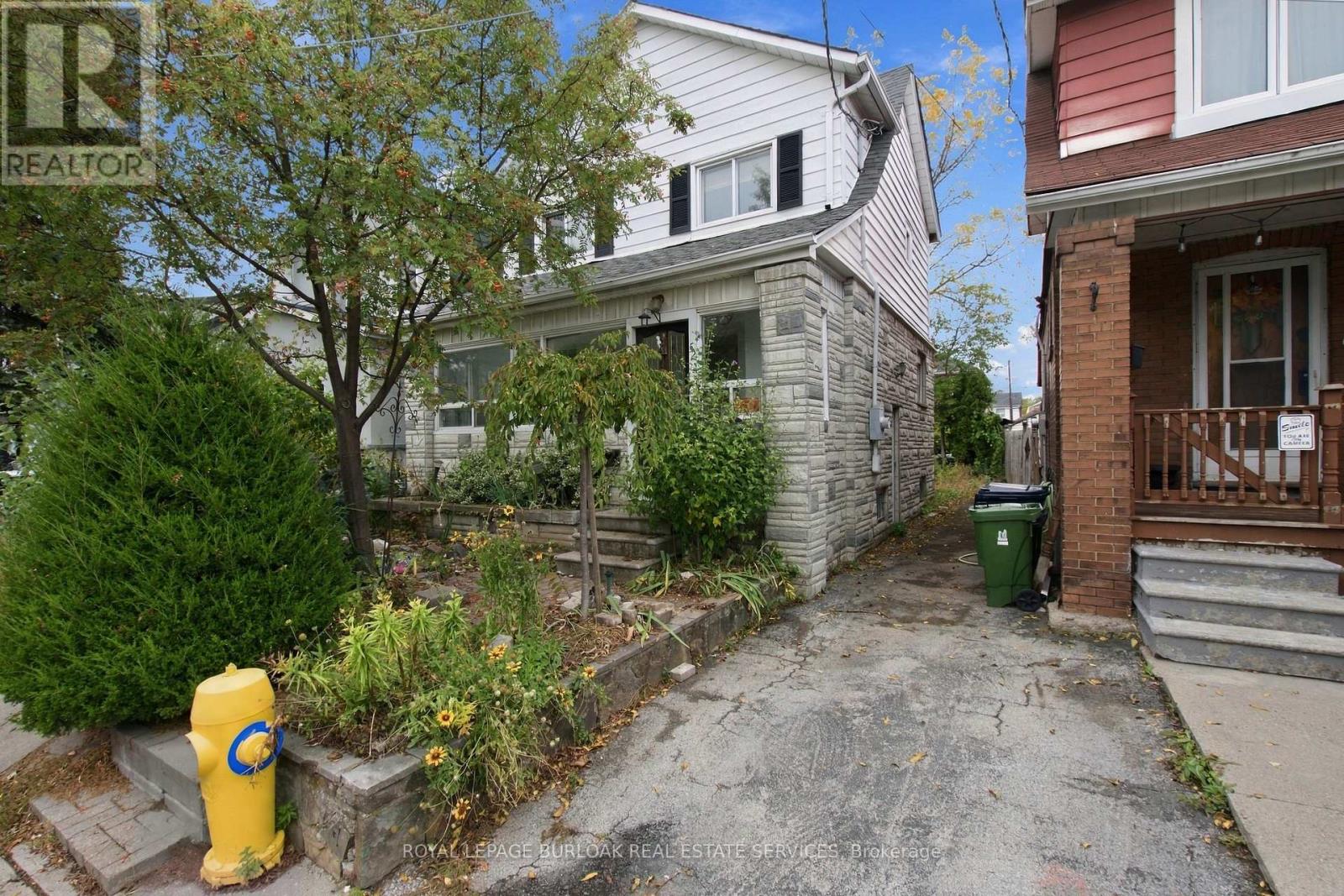 52 Craydon Avenue Property Photo 2