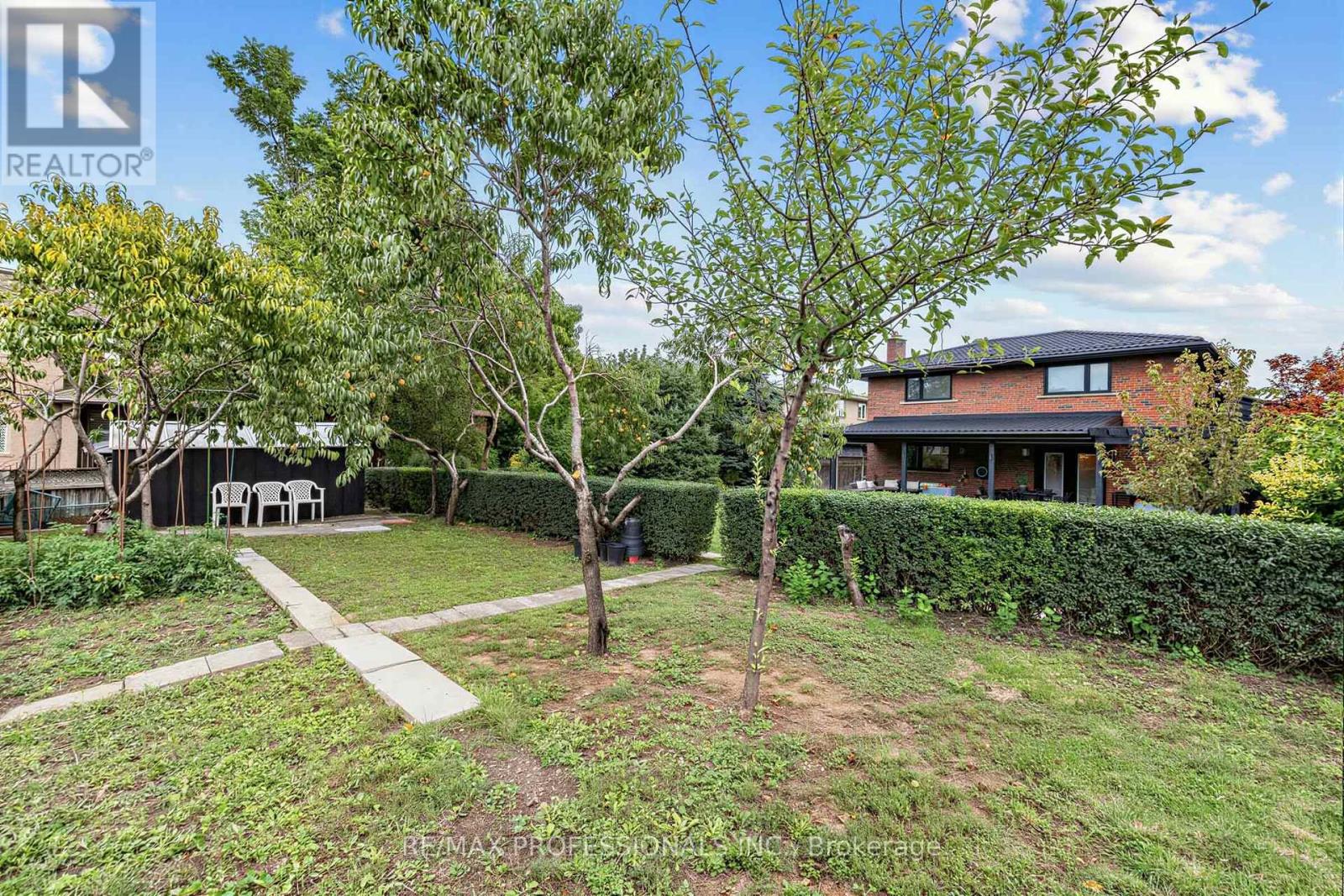 182 Gracefield Avenue Property Photo 48