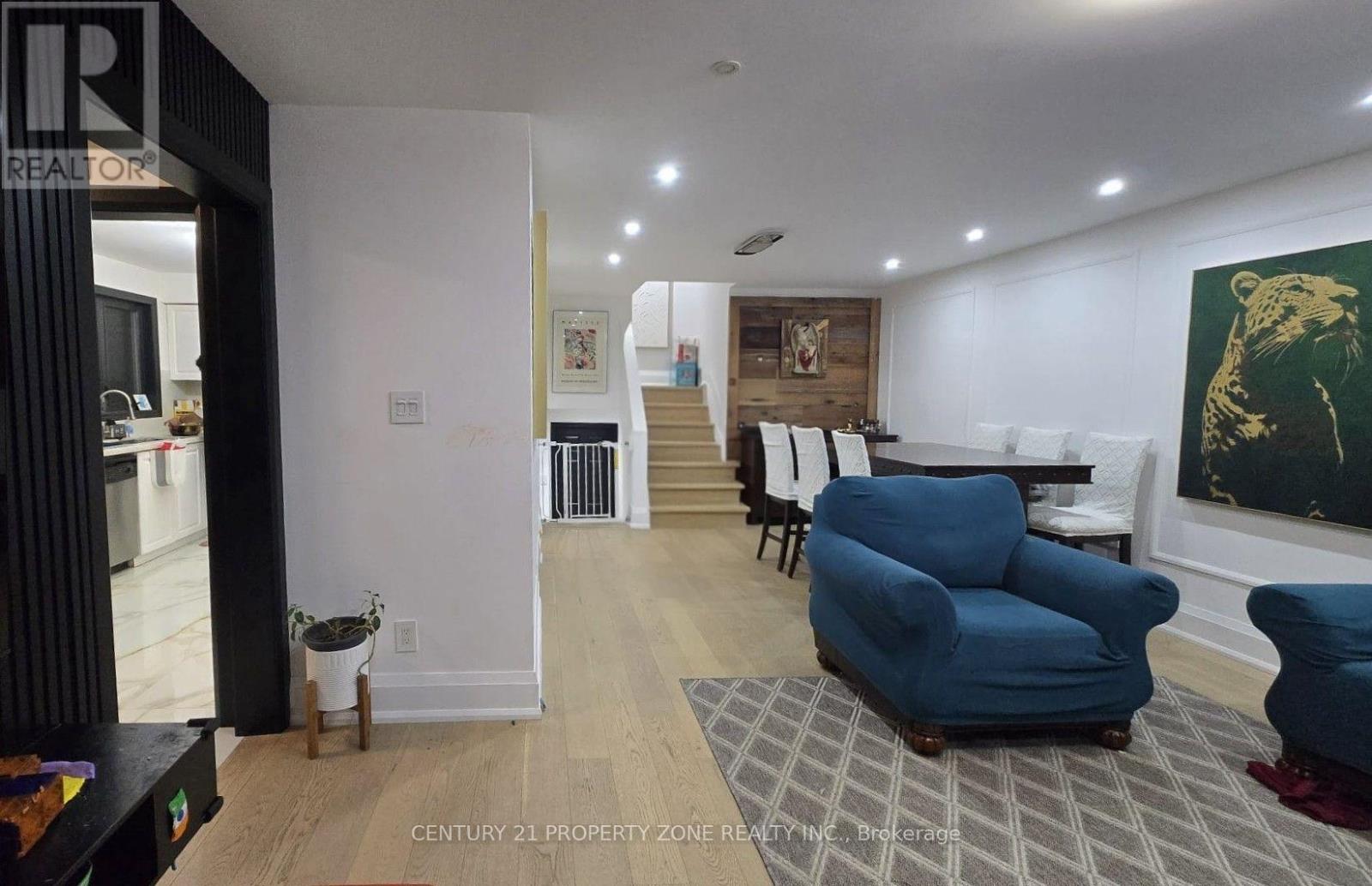 91 Avondale Boulevard Property Photo 2