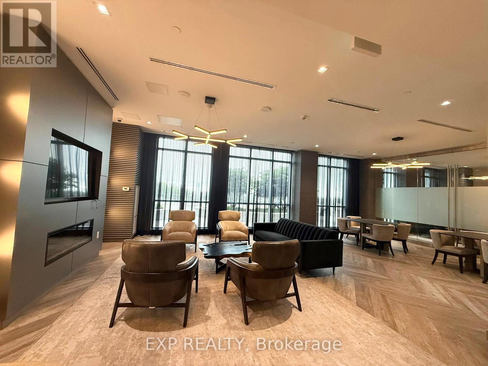 520 - 50 Thomas Riley Road Property Photo 22