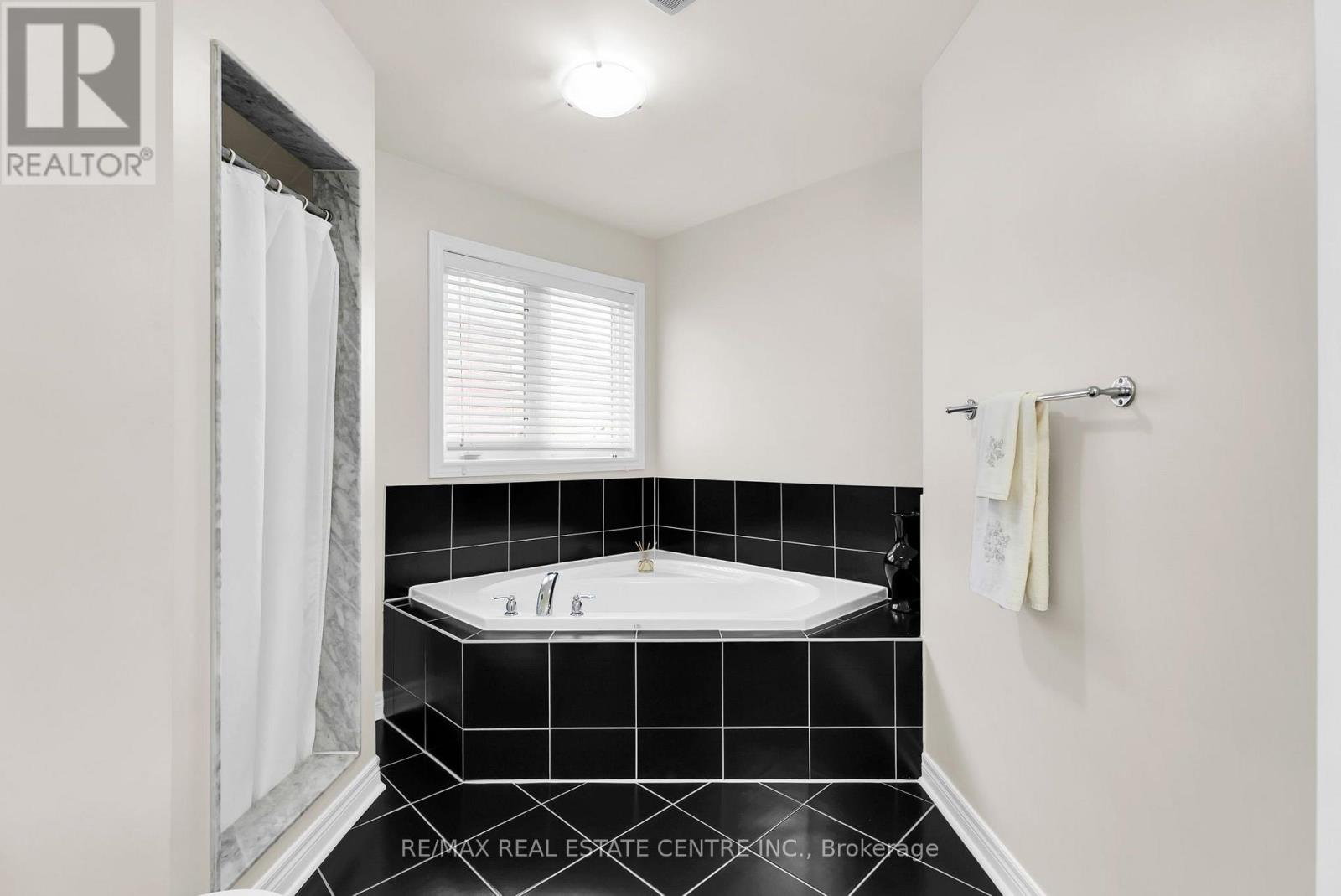 43 Delphinium Way Property Photo 31