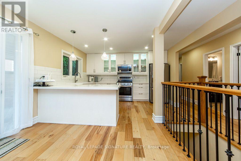 10 Beaver Bend Crescent Property Photo 11