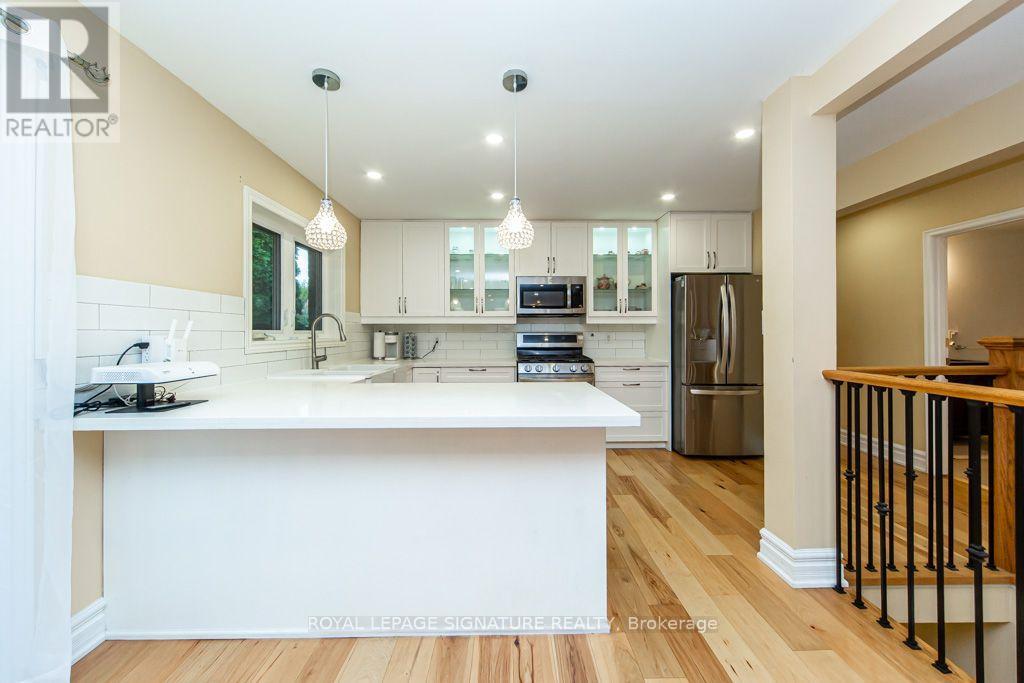 10 Beaver Bend Crescent Property Photo 12