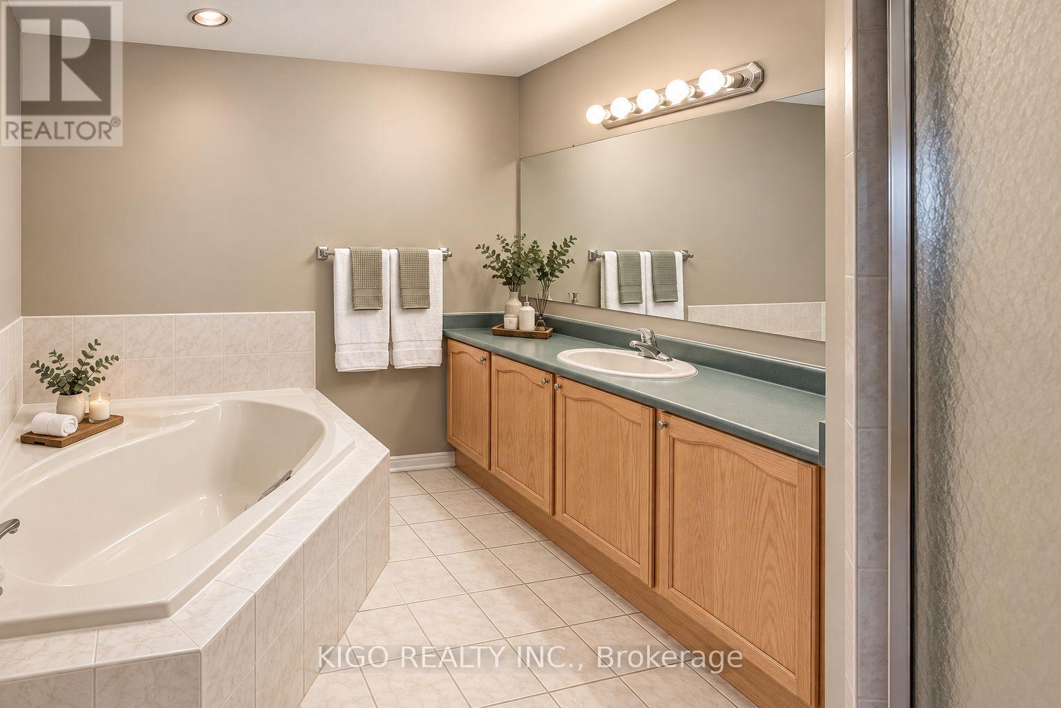 3868 Craighurst Avenue Property Photo 8