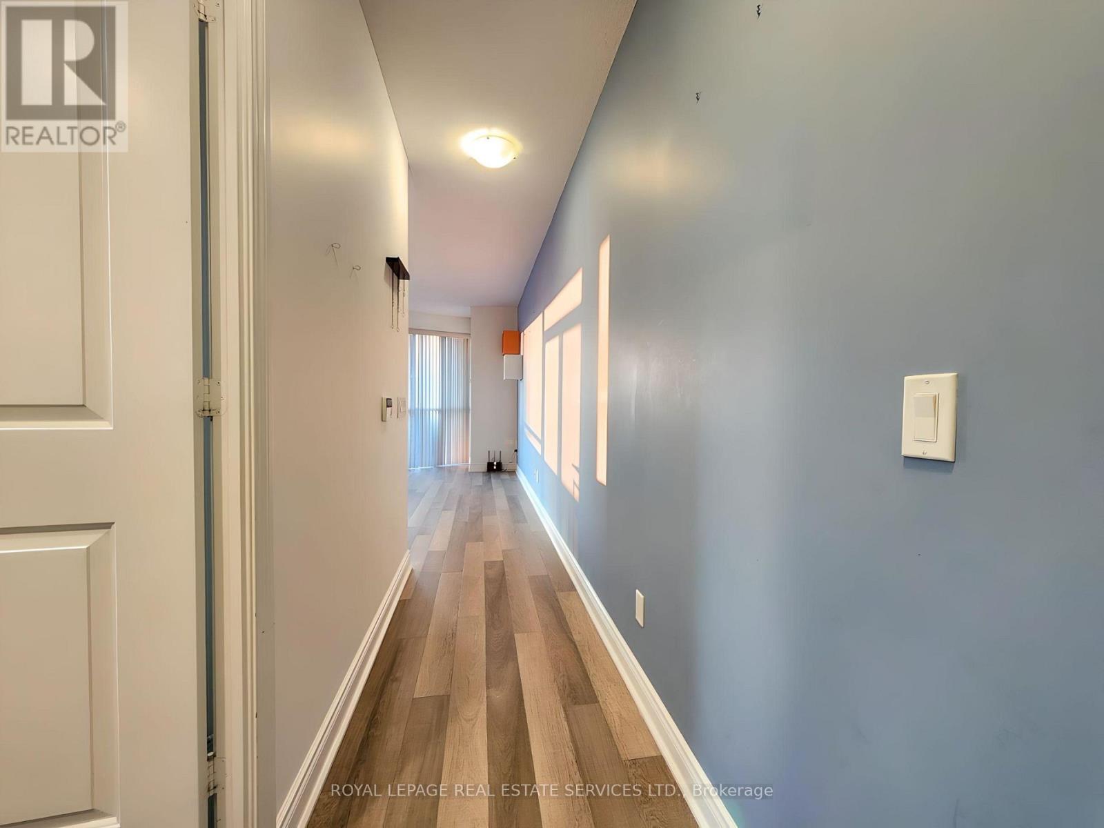908 - 80 Marine Parade Drive Property Photo 6