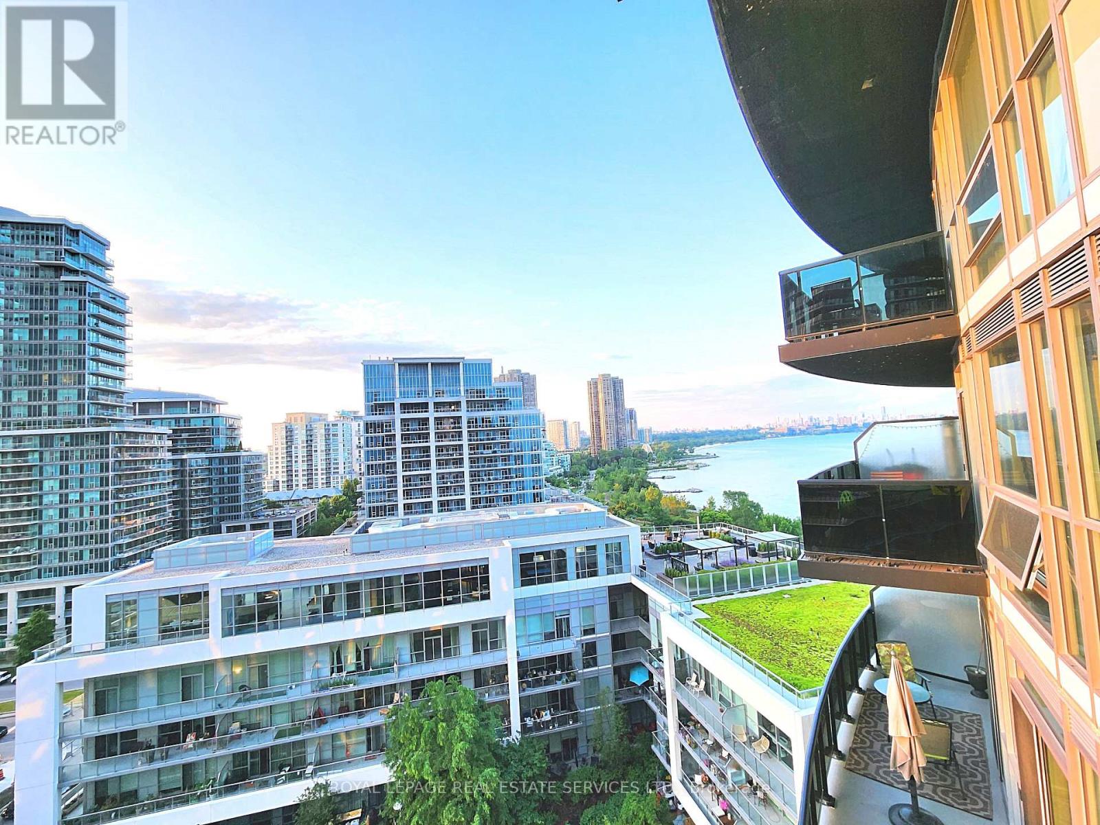 908 - 80 Marine Parade Drive Property Photo 12