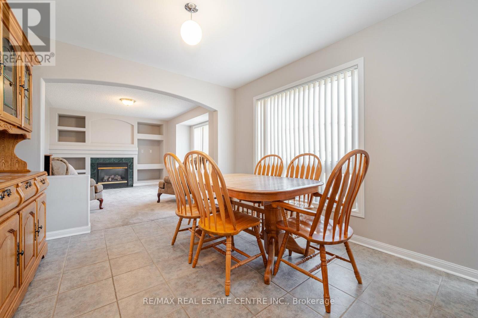 Upper - 15 Mendoza Drive Property Photo 14