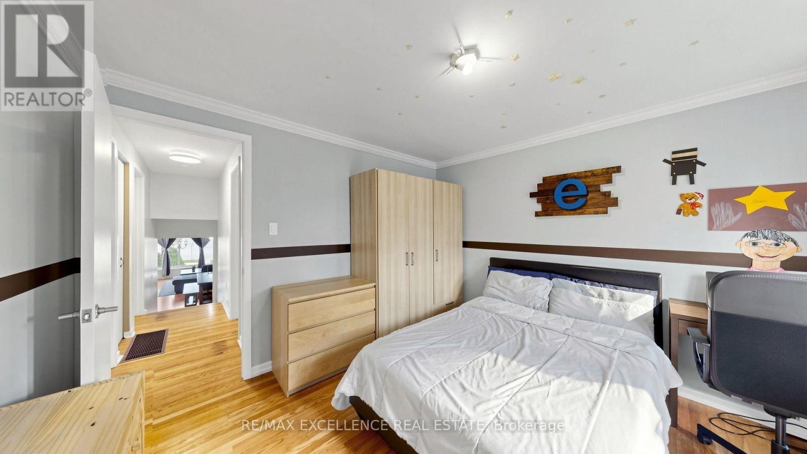 28 Glenvale Boulevard Property Photo 22