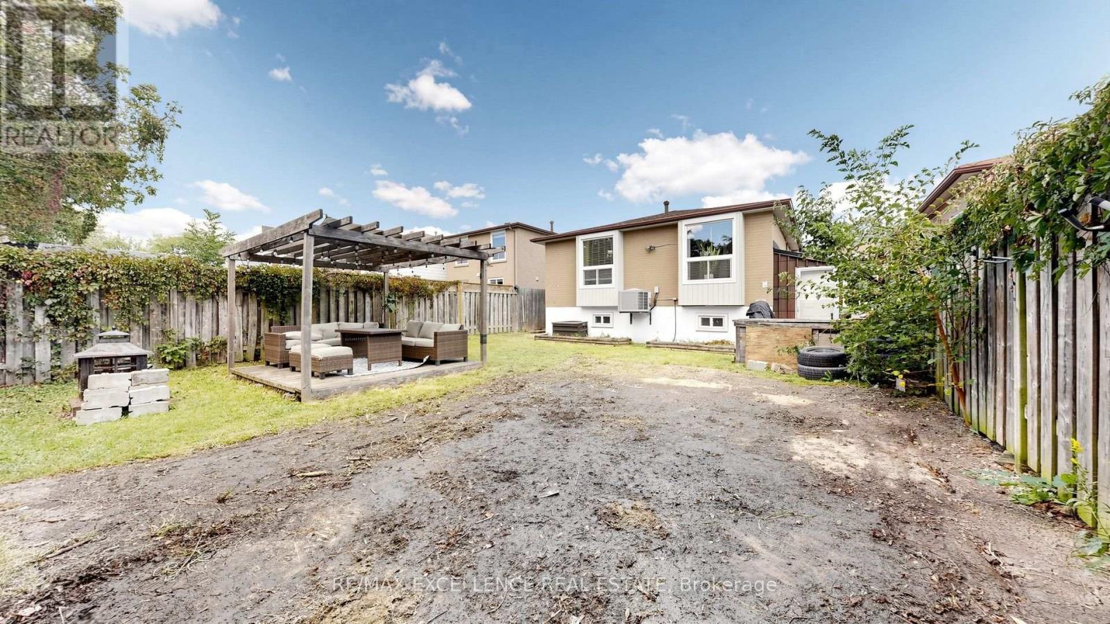 28 Glenvale Boulevard Property Photo 46