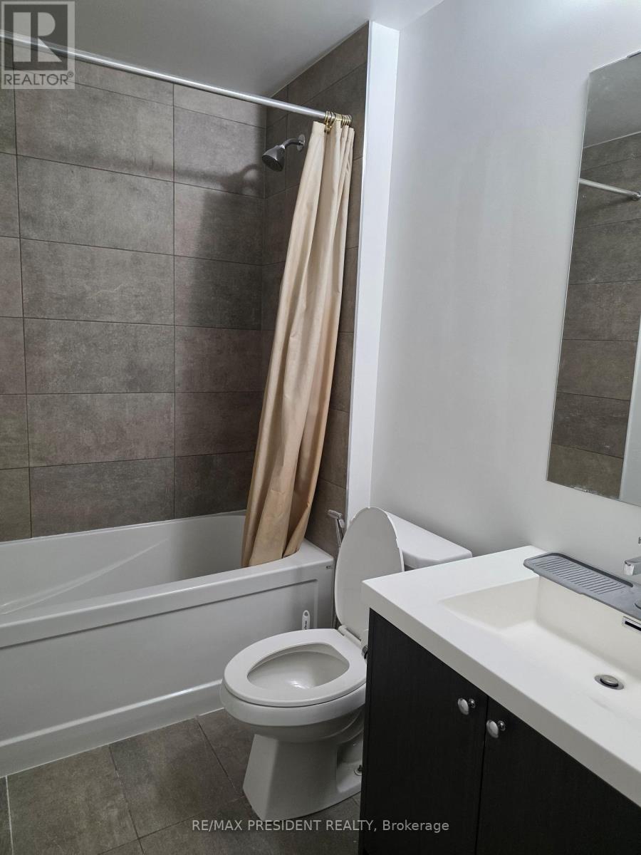 112 - 60 George Butchart Drive Property Photo 14