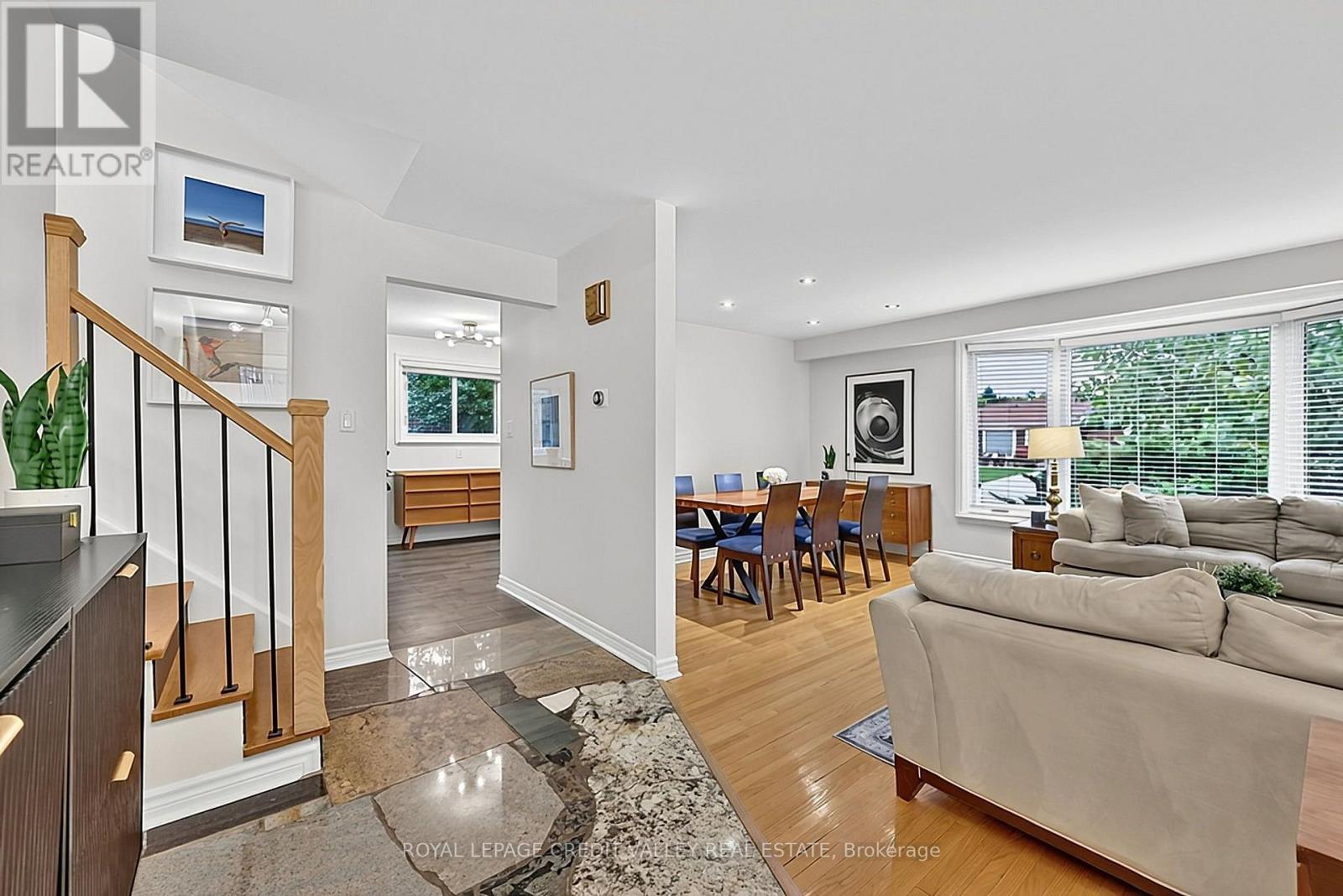 27 Castlemore Drive Property Photo 12