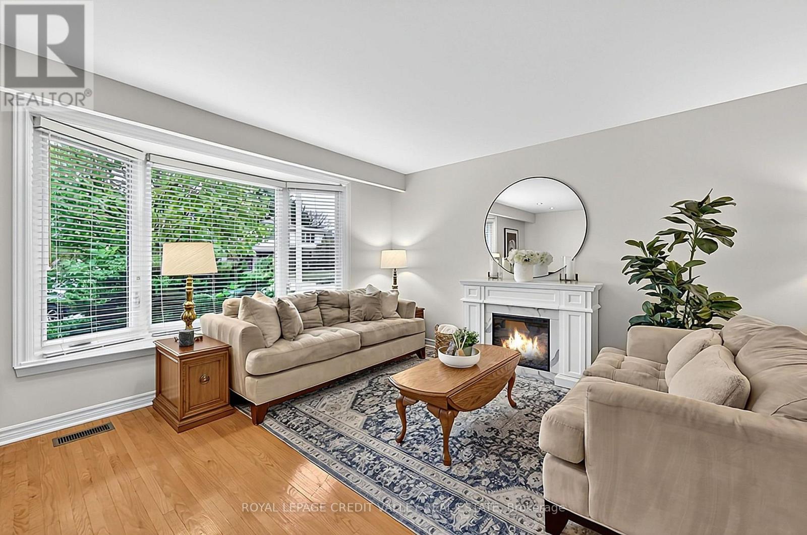27 Castlemore Drive Property Photo 14