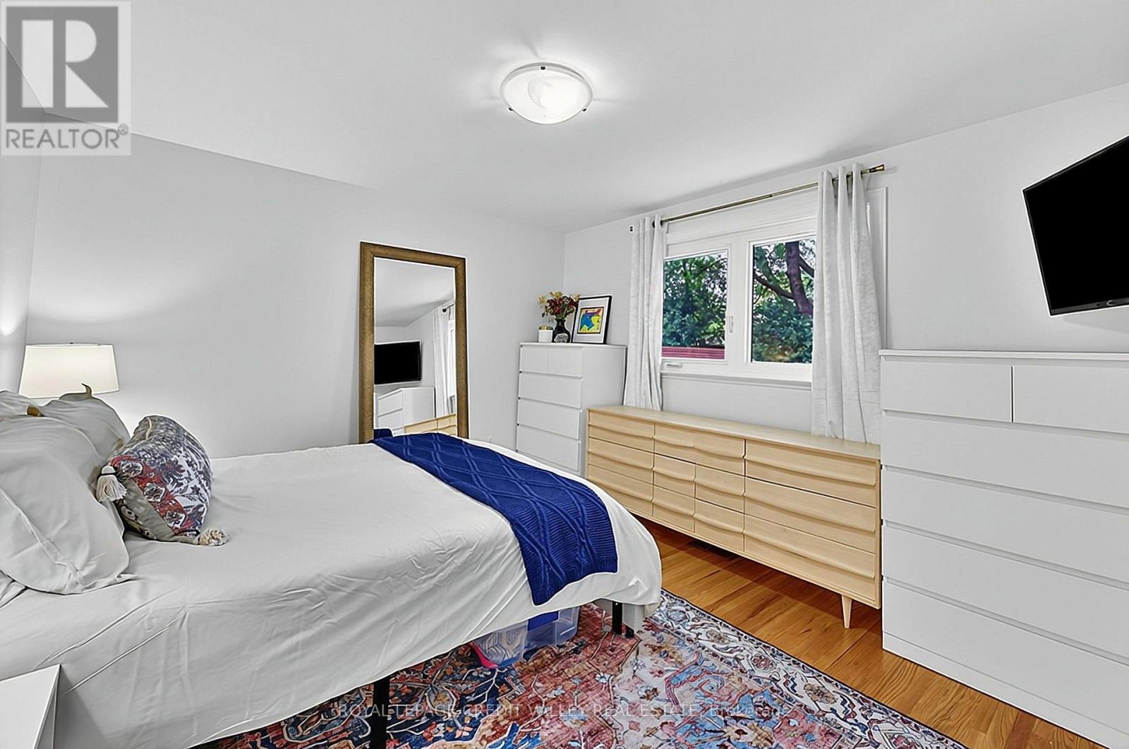 27 Castlemore Drive Property Photo 28