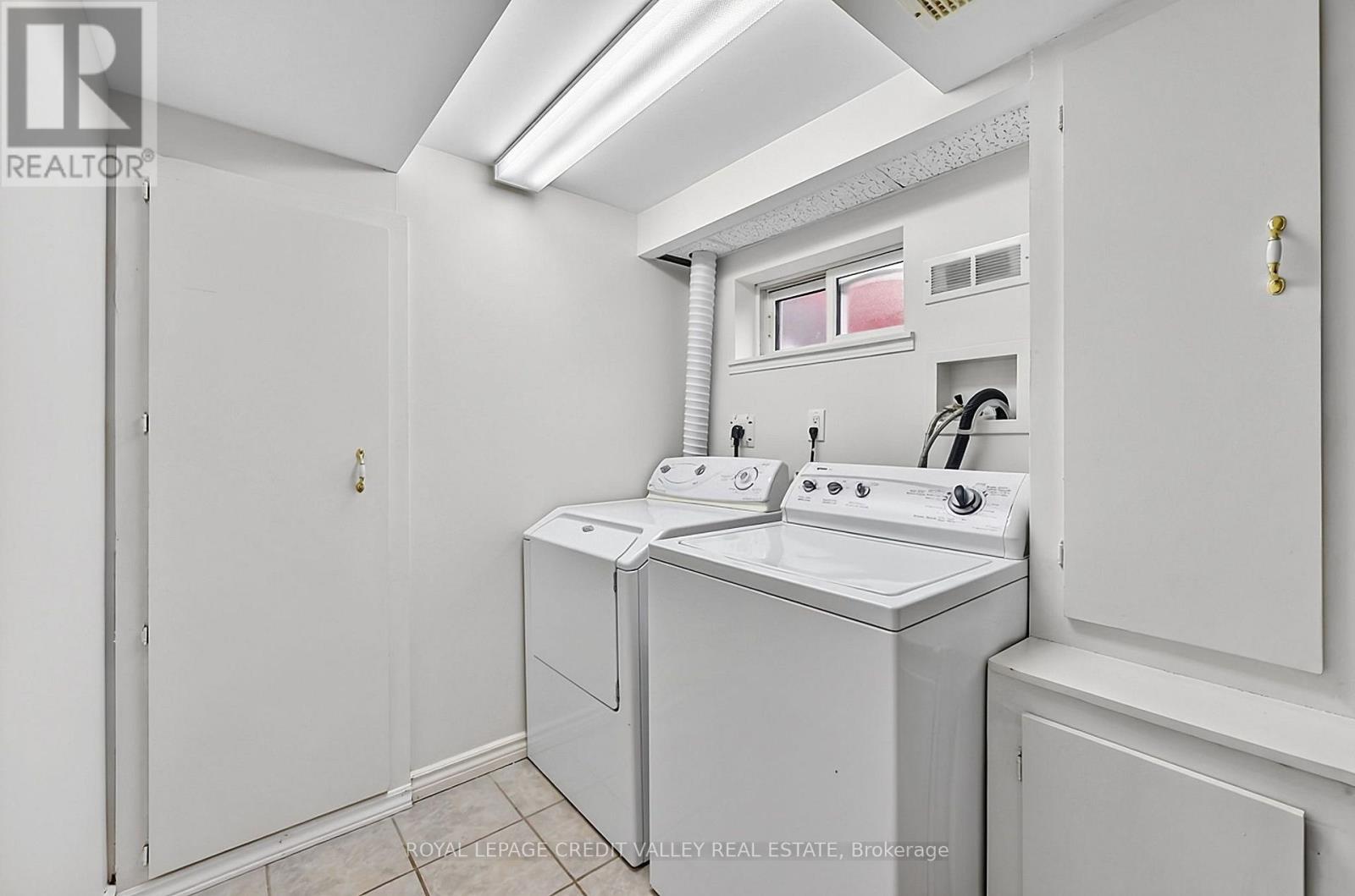 27 Castlemore Drive Property Photo 39