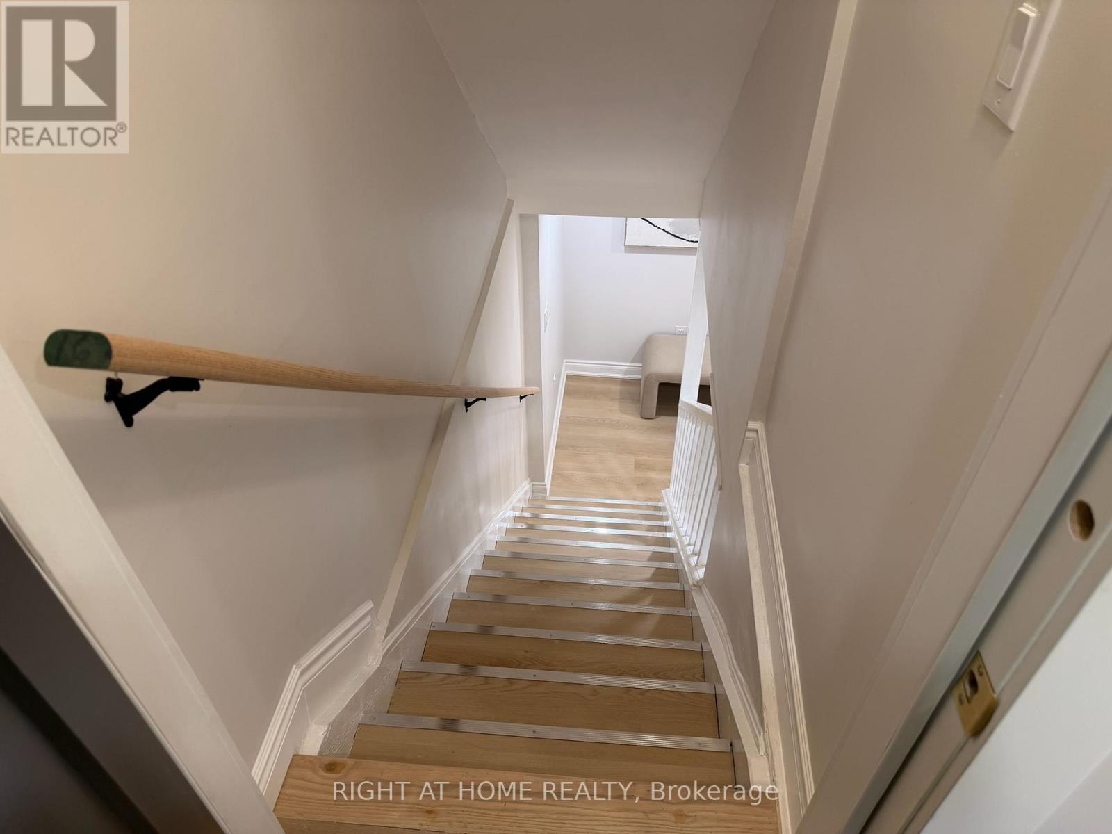9 Crestview Avenue Property Photo 33