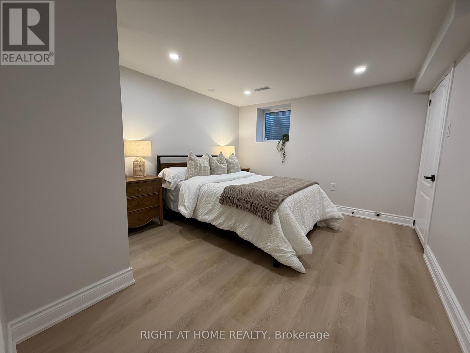 9 Crestview Avenue Property Photo 37