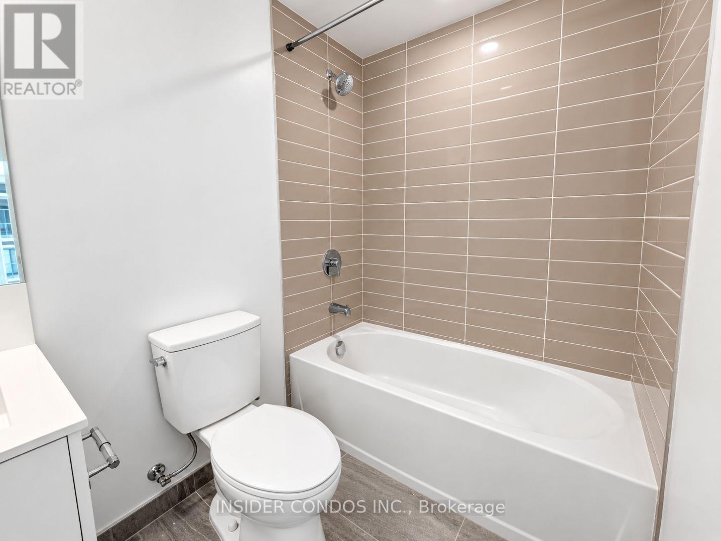 1808 - 4010 Eglinton Avenue W Property Photo 22