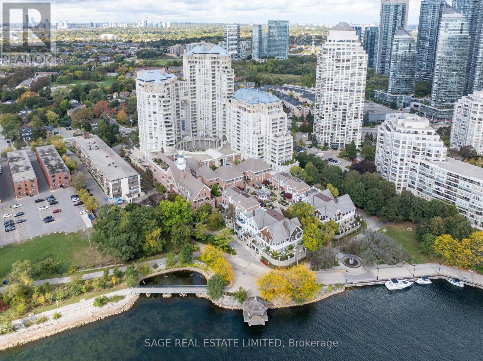 1806 - 2285 Lake Shore Boulevard W Property Photo 3