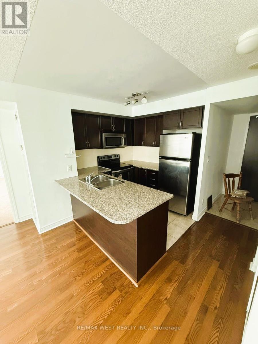 1501 - 208 Enfield Place Property Photo 2
