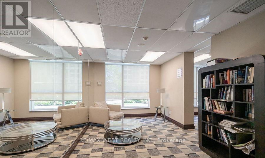 1501 - 208 Enfield Place Property Photo 17