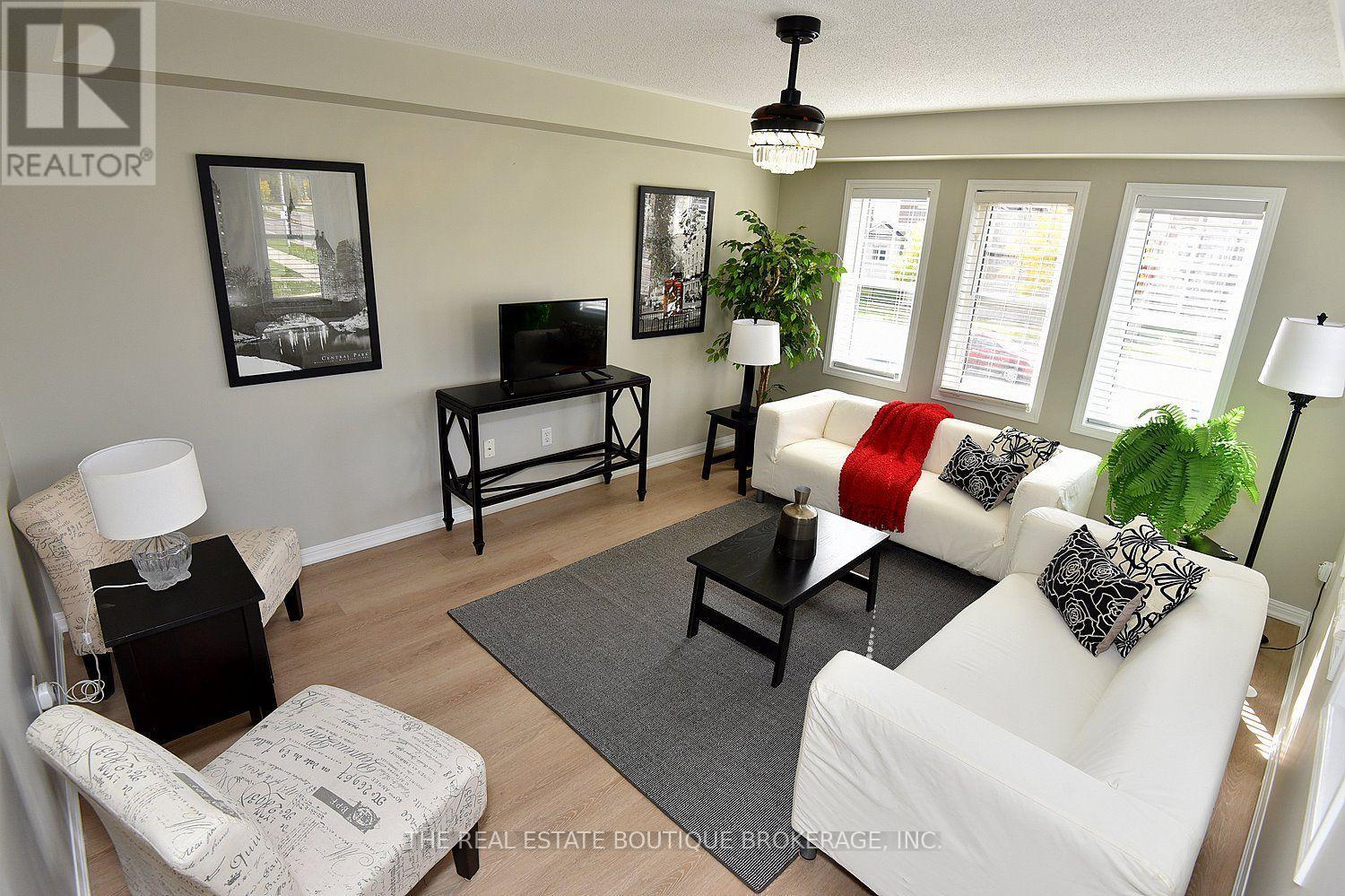 3185 Walkers Line Property Photo 22